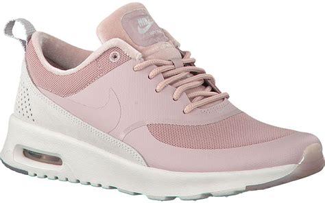 Roze Nike sneakers 